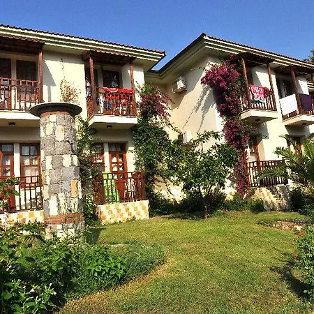 Telmessos Neva Szálloda 4*