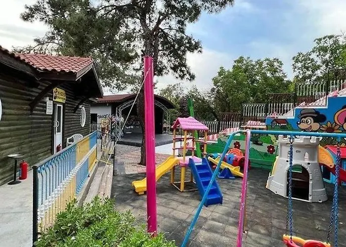 Szálloda Telmessos Neva 4*