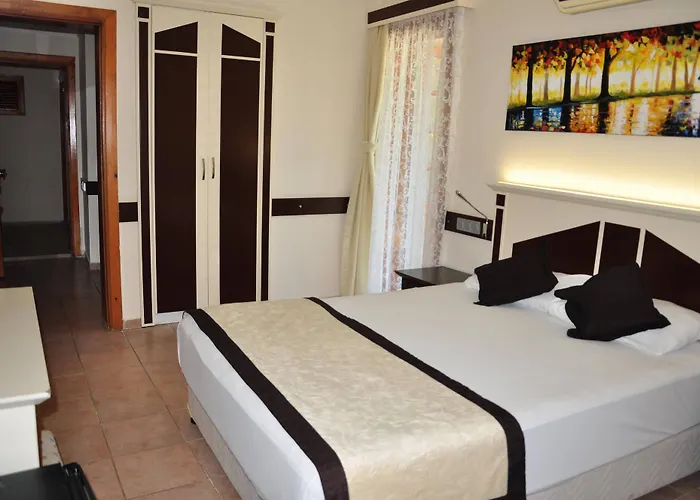 Szálloda Telmessos Neva 4*