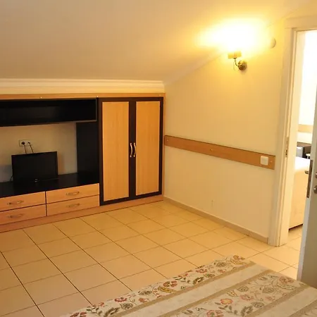 Telmessos Neva 酒店 厄吕代尼兹