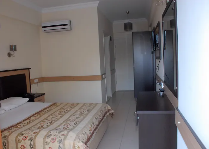 Hotell Telmessos Neva 4*