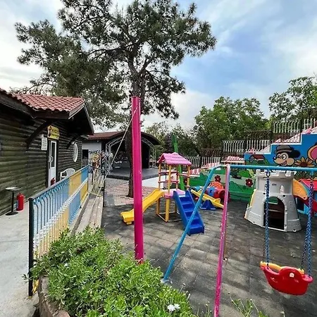 מלון Telmessos Neva 4*