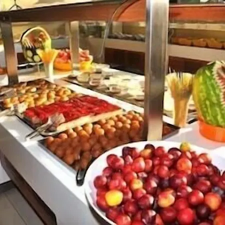 מלון Telmessos Neva אולודניץ