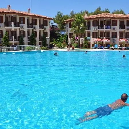 ホテル Telmessos Neva 4*