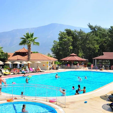 ホテル Telmessos Neva 4*