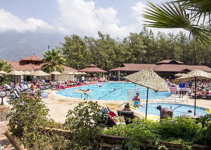 Telmessos Neva Hotel 4*