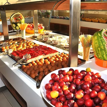 Telmessos Neva Hotel 3*