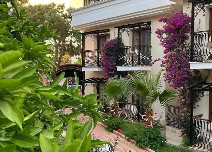 Telmessos Neva Hotell 4*